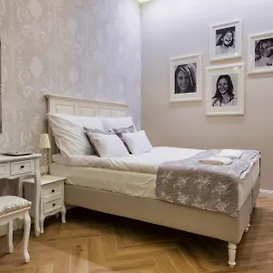 Serenity Boutique Ungarn