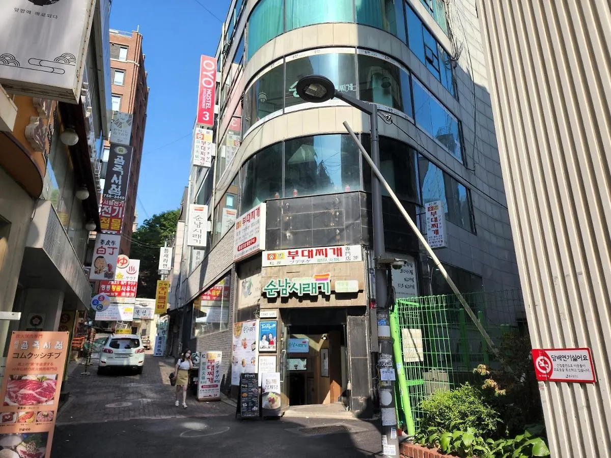 Oyo Hostel Myeongdong 3 Seoel 0*,